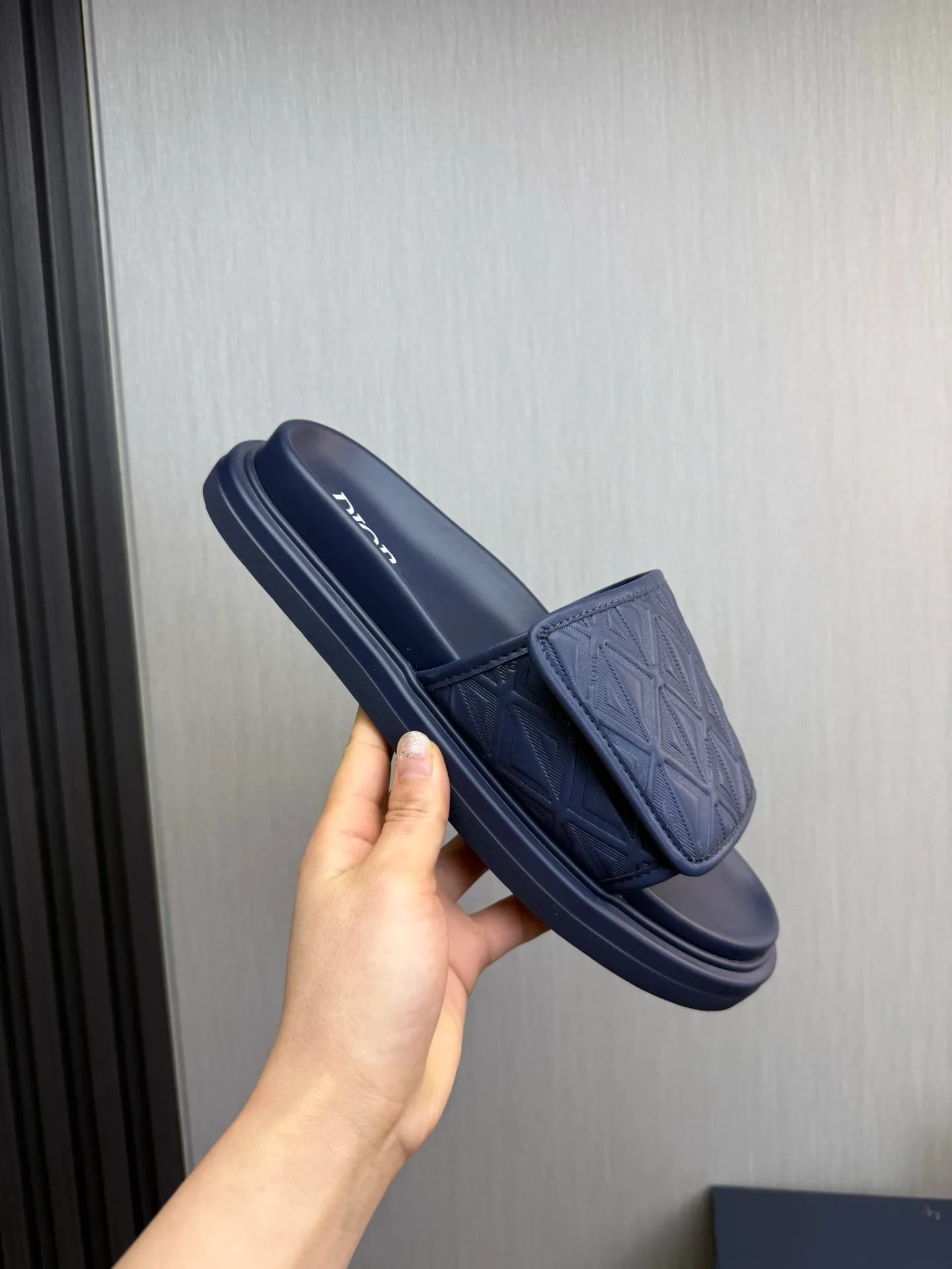 Men's shoes 280💰 Dior. Men's slippers🩴Official website 1:1 production 38-45 yards 45 46 🉑️Customized original material shipped✅